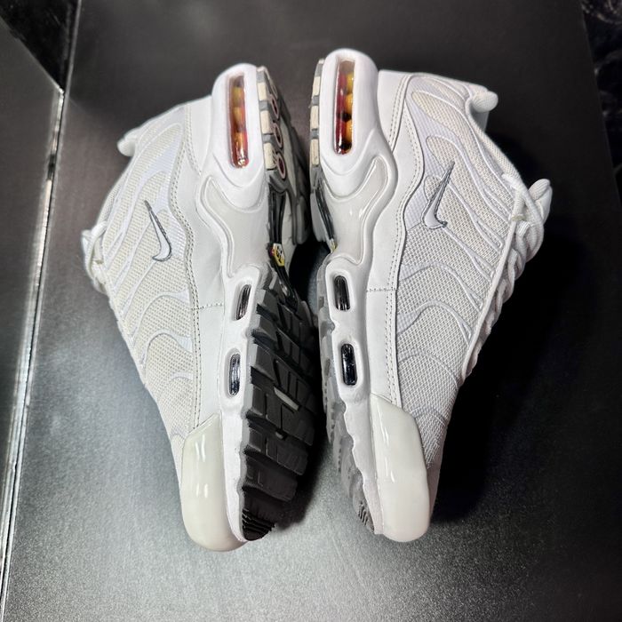 Кроссовки Nike TN Air Max Plus White React Tailwind