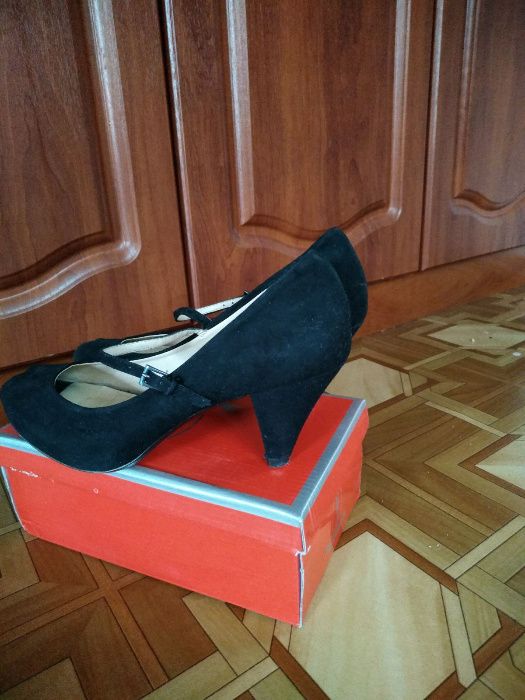 Туфли фирмы Clarks 40 размер. Великобритания.