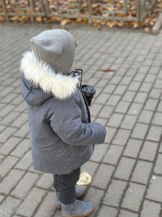 Курточка h&m зимова