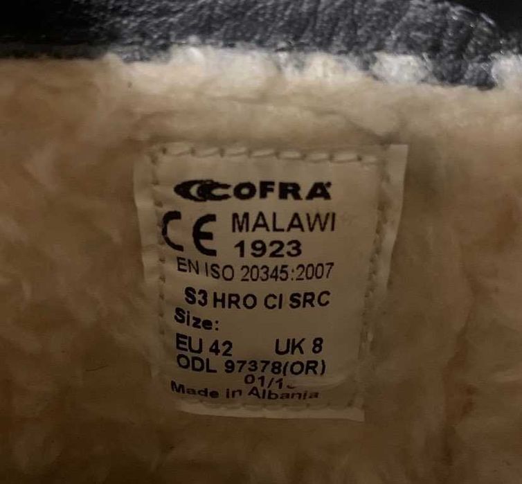 Saperki zimowe z podnoskiem nr 42 , UK 8 - COFRA