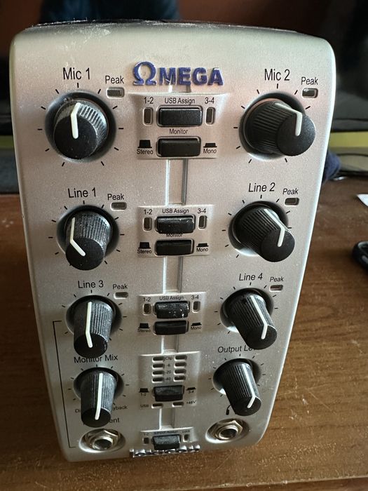 Interfejs audio lexicon omega