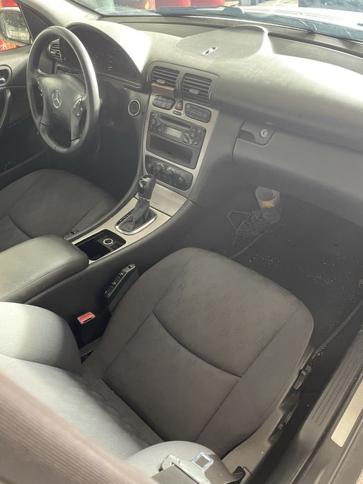MERCEDES-BENZ C220 CDI W203 p/ Peças