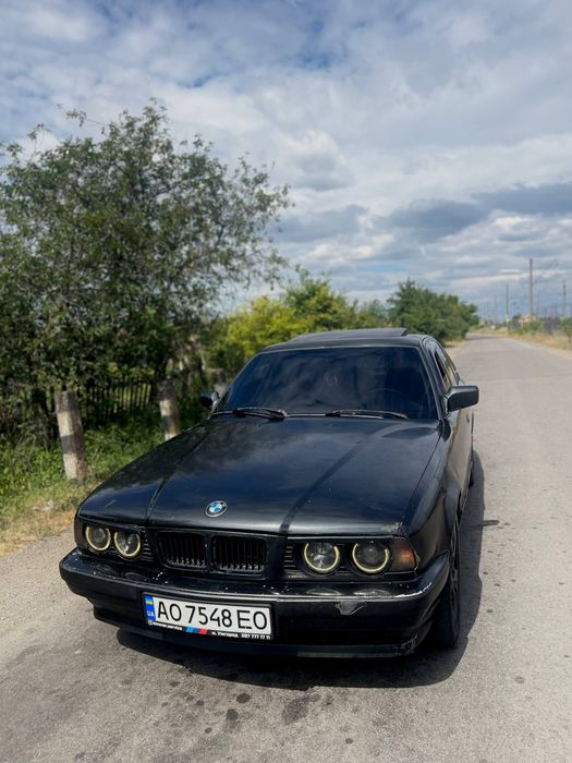 продам BMW e34 525