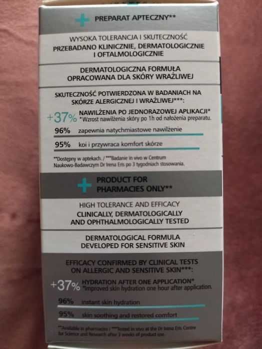 PHARMACERIS A HYALURO-SENSIBIOTIC intensywnie nawilżające serum