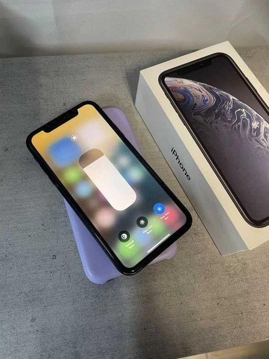 iPhone XR JetBlack