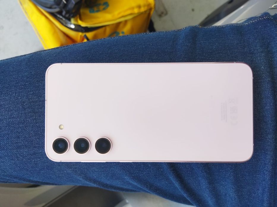 Vendo Sansung Galaxy 23 Plus