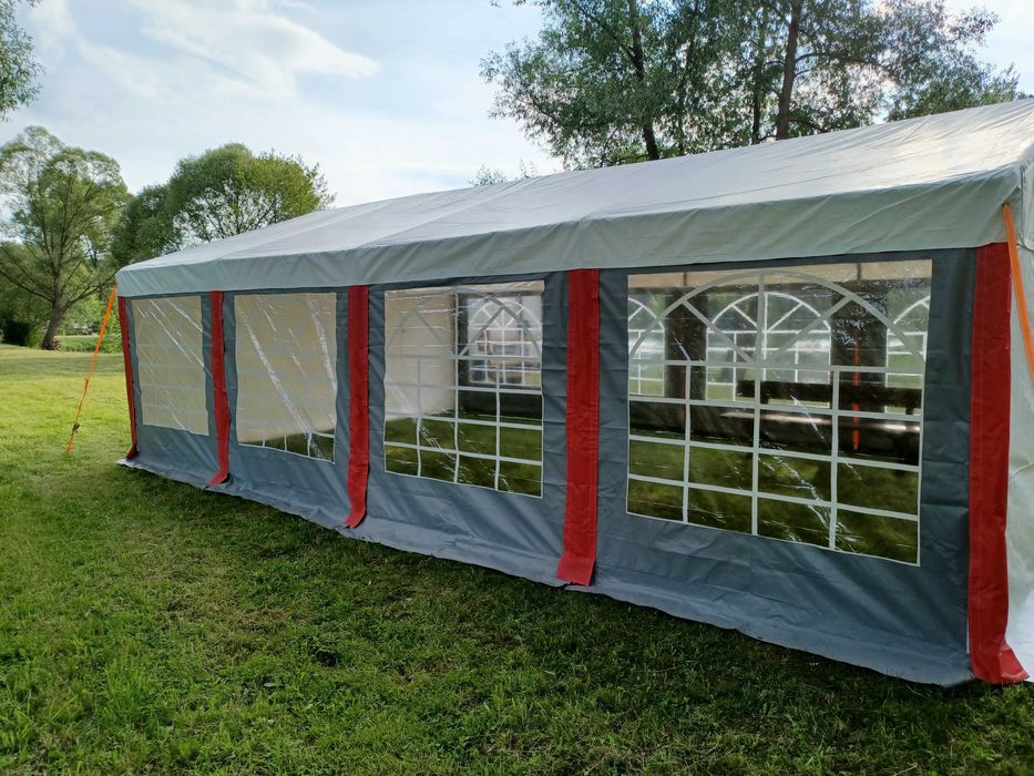 Wynajem: Parasole, namioty, garderoby, krzesła, stoły, podłogi, grill