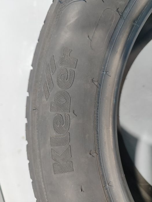 2 pneus semi novos 215-55R16 Kleber - Oferta dos portes