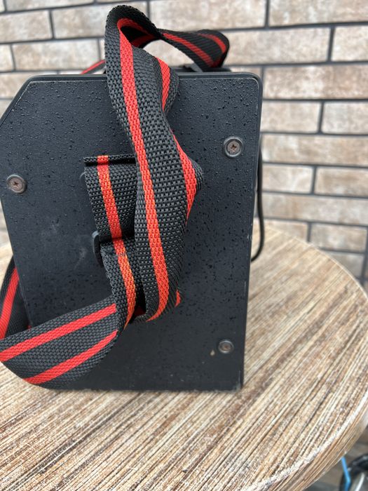 Комбопідсилювач CARLSBRO на акумі