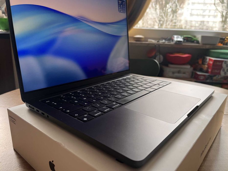 Apple MacBook Pro 14 M4 + Gwarancja