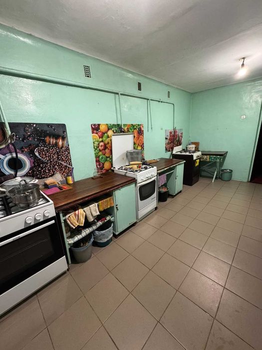 Продаж 2 кімнати в гуртожитку Виставка