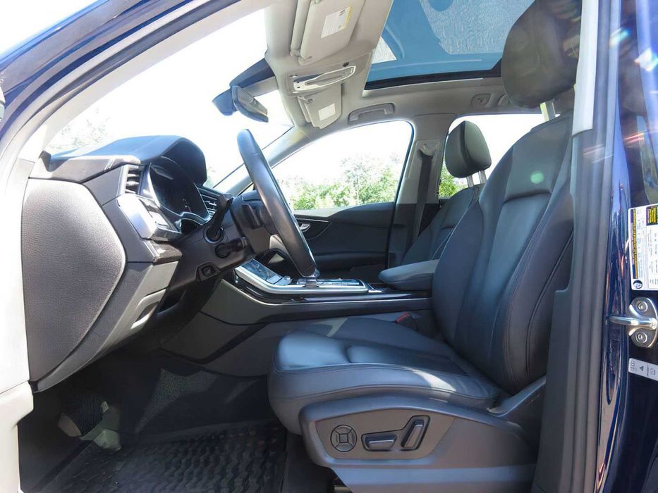 Audi Q7 quattro Premium 45 TFSI      2023