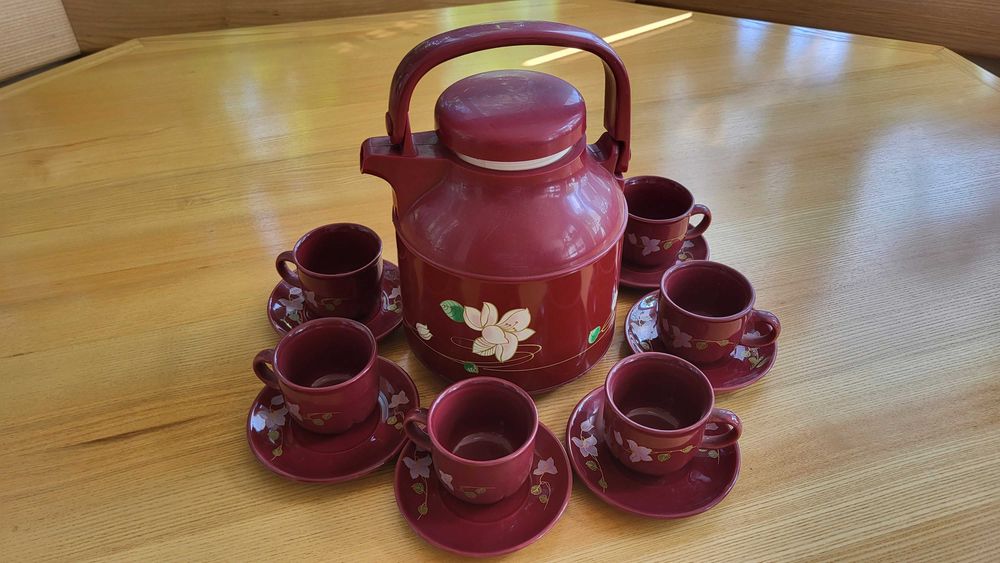 Кавовий/чайний набір з чайником-термос на 6 персон