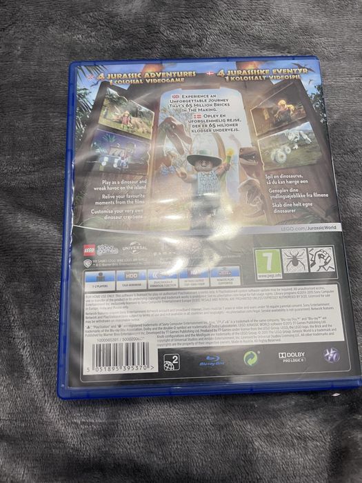 Jurrasic world lego playstation 4