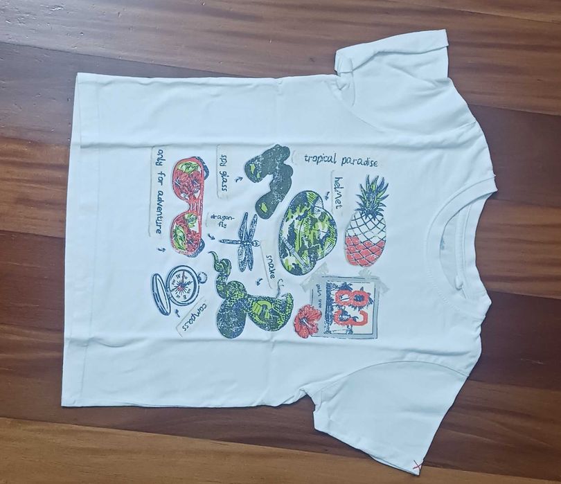 Conjunto de 4 t-shirts para criança - 6/7 anos