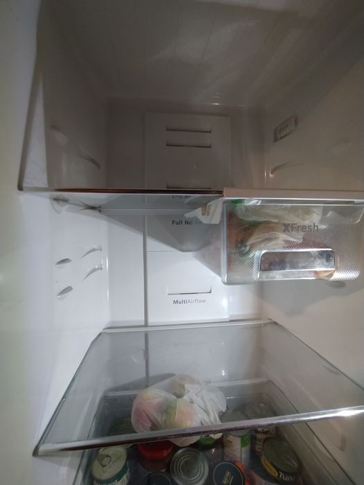 Холодильник Bosh KGN39XL20R01 під ремонт