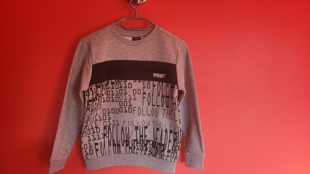 Bluza 4f rozmiar 140