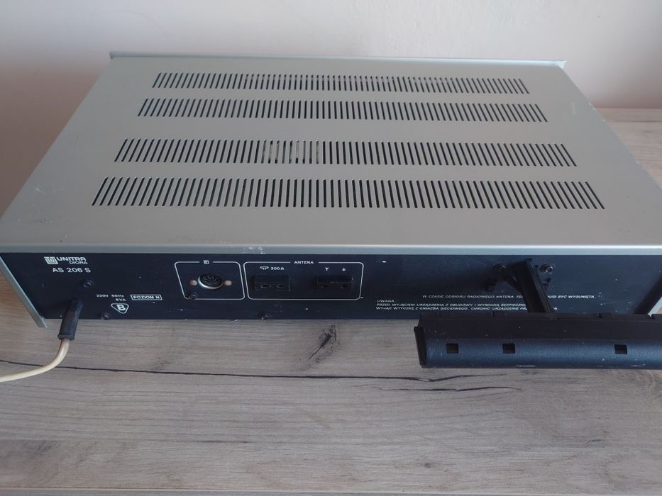 Tuner Unitra As 206 S Faust z plombami fabrycznymi,jak nowy.