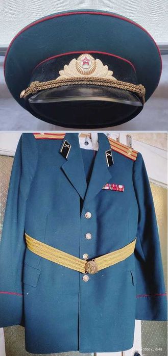 Парадный костюм подполковника артиллерии СССР (мундир, брюки, пояс, фуражка)