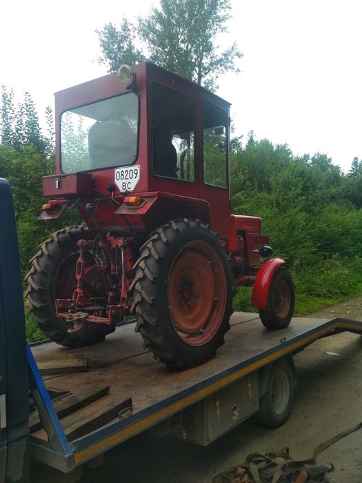 Евакуатор Золочів