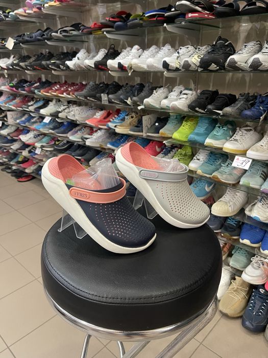Крокси, stilli, luck line. Crocs