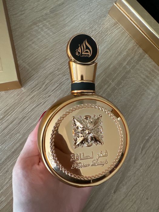 Perfumy Fakhar Lattafa black ( 100ml)