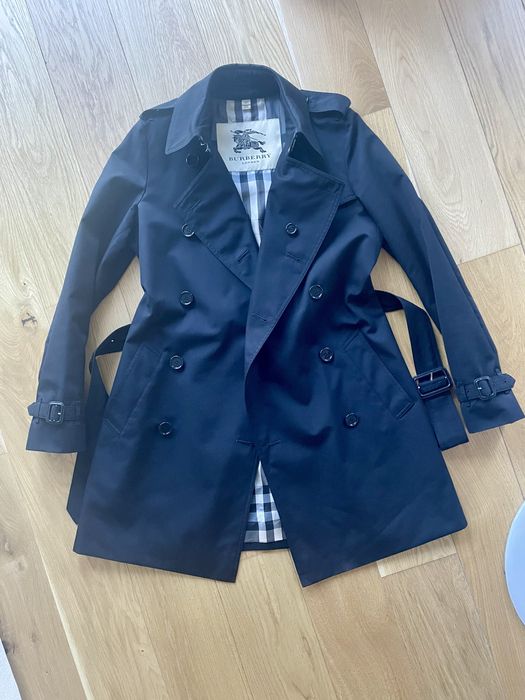 Gabardine ou Trench Coat Burberry tamanho 10 (UK)