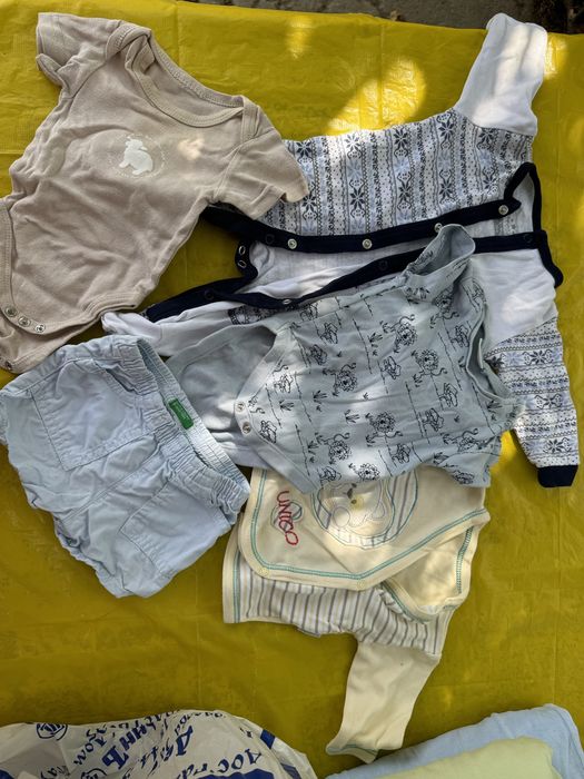 Вещи для новорожденных от 0-6мес по 10грн вещи в роддом