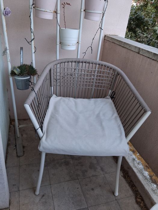 Cadeira SEGERÖN com almofada, branco/bege