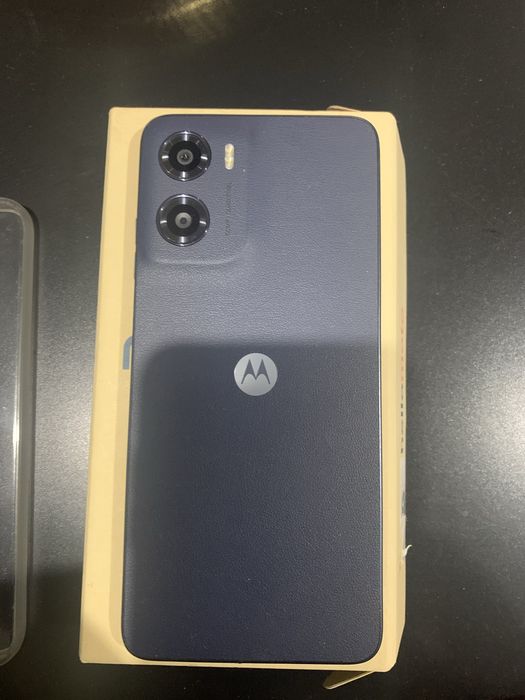 Telemovel motorola moto go5