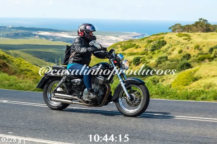 Suzuki marauder gz250 mota clássica