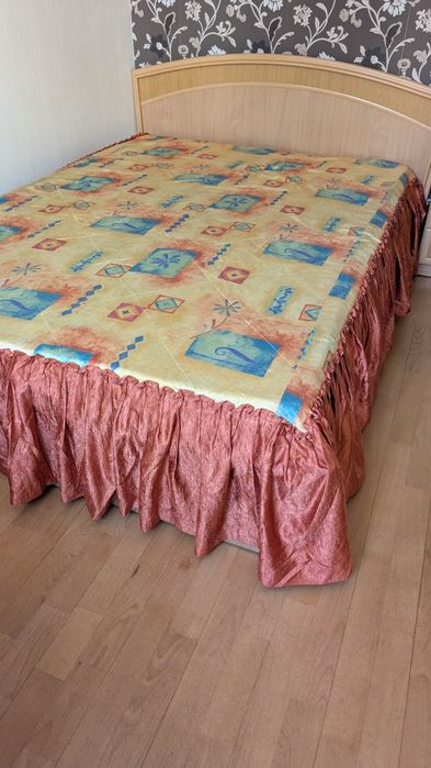 Narzuta na łóżko 140 x 200, zazdroska w okno i 3 poszewki