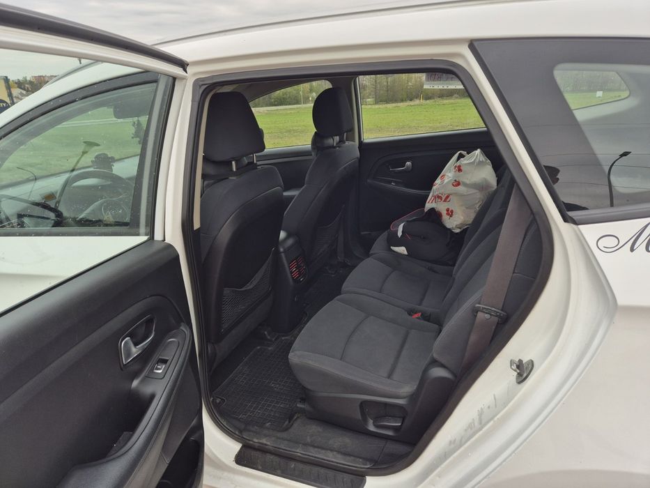 KIA CARENS 2013 rok