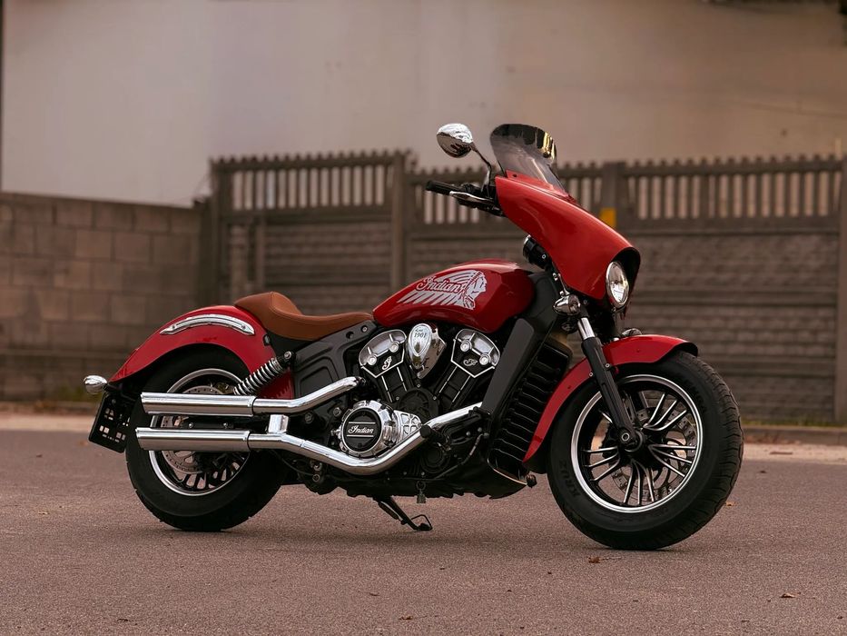 Indian Scout Bezwypadkowy, Indian Scout z 2016 roku na wydechu Vance&Hines