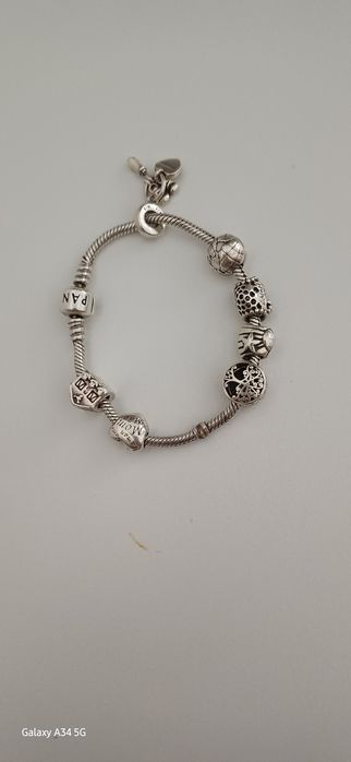 Pulseira Pandora Original + 8 Berloques | Ideal para oferecer a uma Mãe Especial