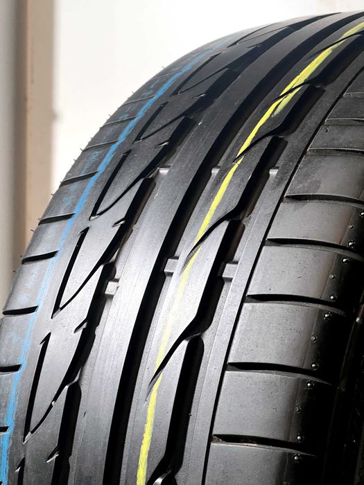 Pneus Bridgestone Potenza S001 - 245/35/18 - Como NOVOS