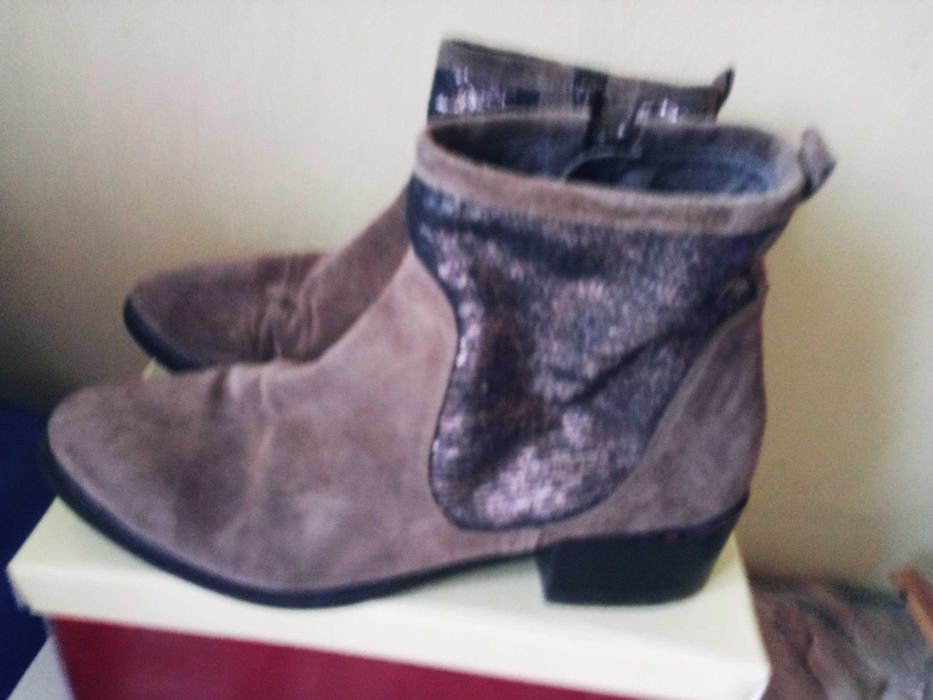 Botki zamszowe, 39