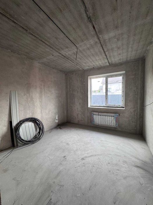 Продаж сучасного одноповерхового будинку з частковим ремонтом.