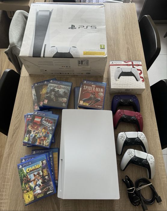 Konsola Ps5 z napędem Gwarancja 1216A PlayStation 5 + Gry Pady VR Fortnite Roblox Minecraft