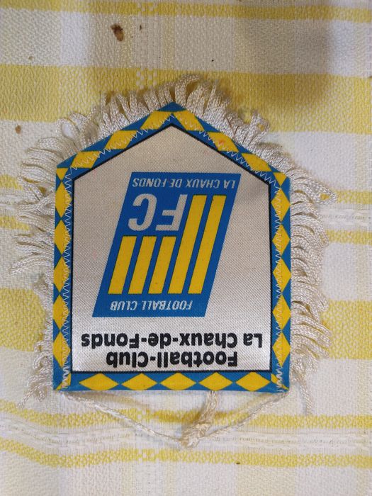 Galhardetes FC La Chaux de Fonds Suíça FAR Rabat Marrocos