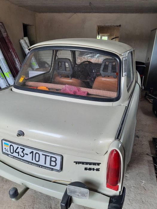 Ретро автомобіль Trabant p 601