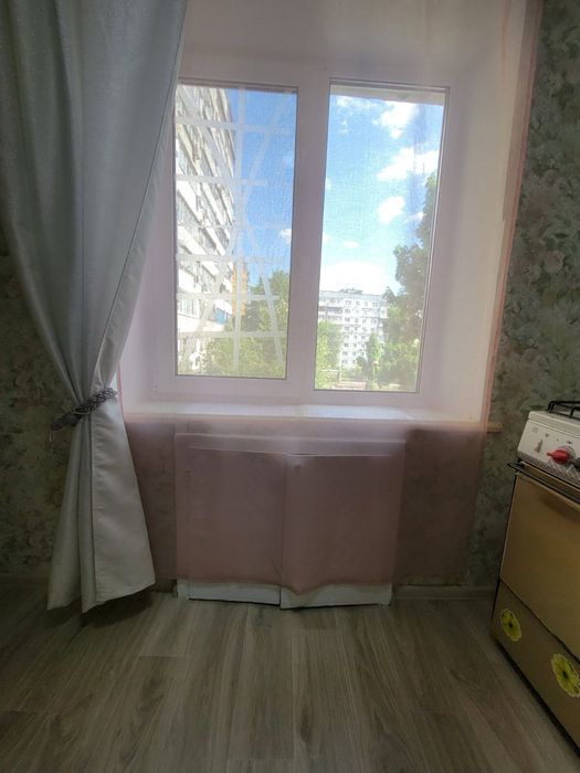 Сдам большую 1 ком квартиру!