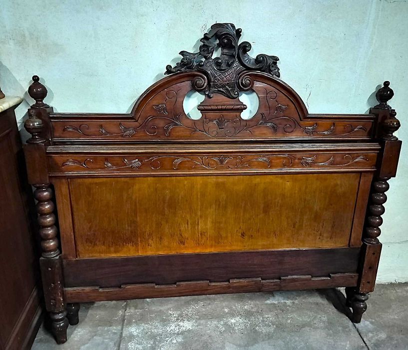 Quarto de Casal Vintage em Excelente Estado