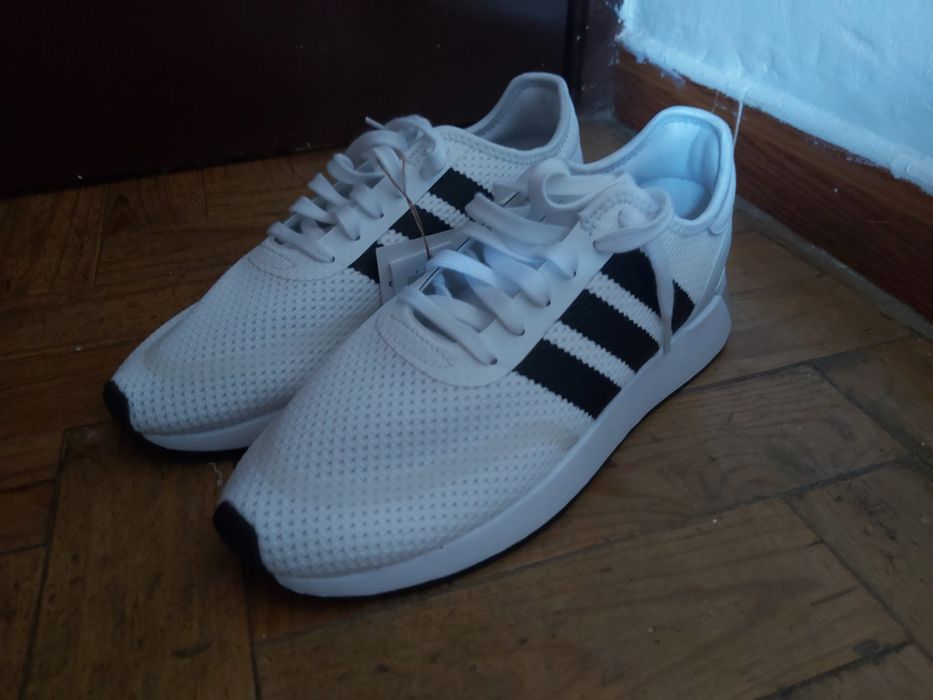 Ténis adidas superstar