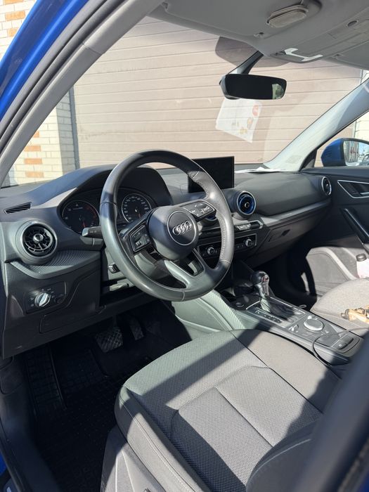 В продажі audi Q2