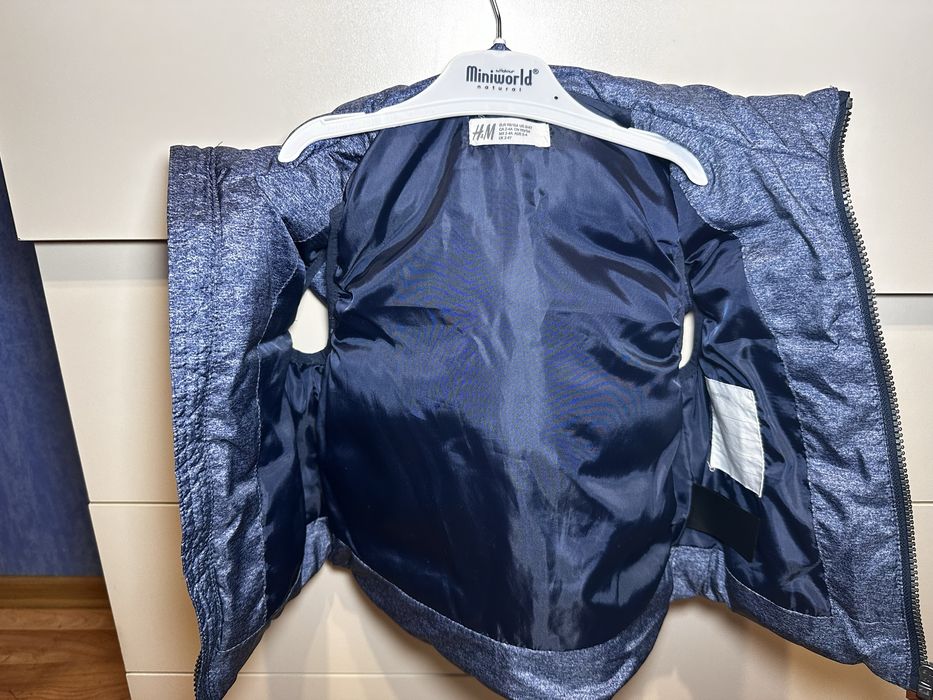 Продам жилетку H&M