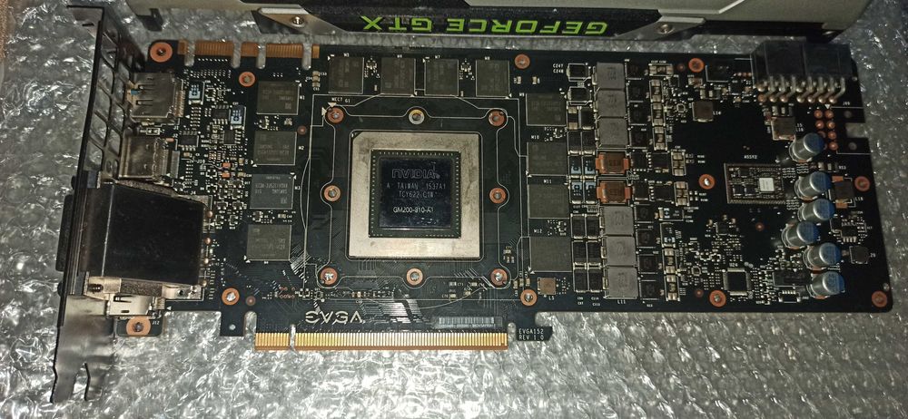 Nvidia GeForce GTX 980 Ti 6Gb  GDDR5 нерабочая