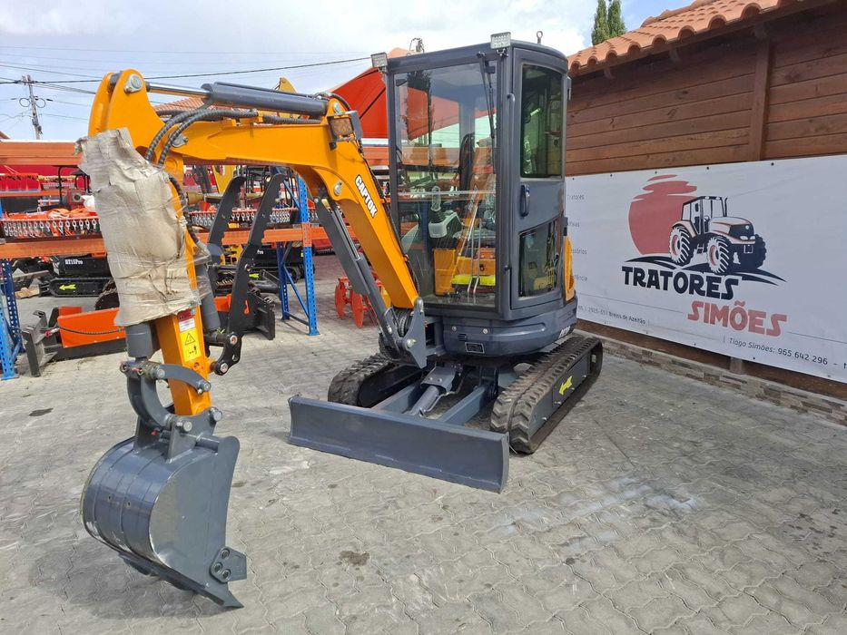 Giratória CAPTOK CK30 2.2 TON nova | 2026 | Cabinada