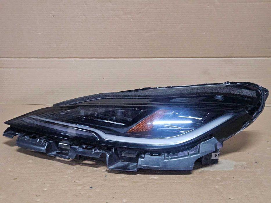 Фара левая Tesla Model 3 Highland оригинал