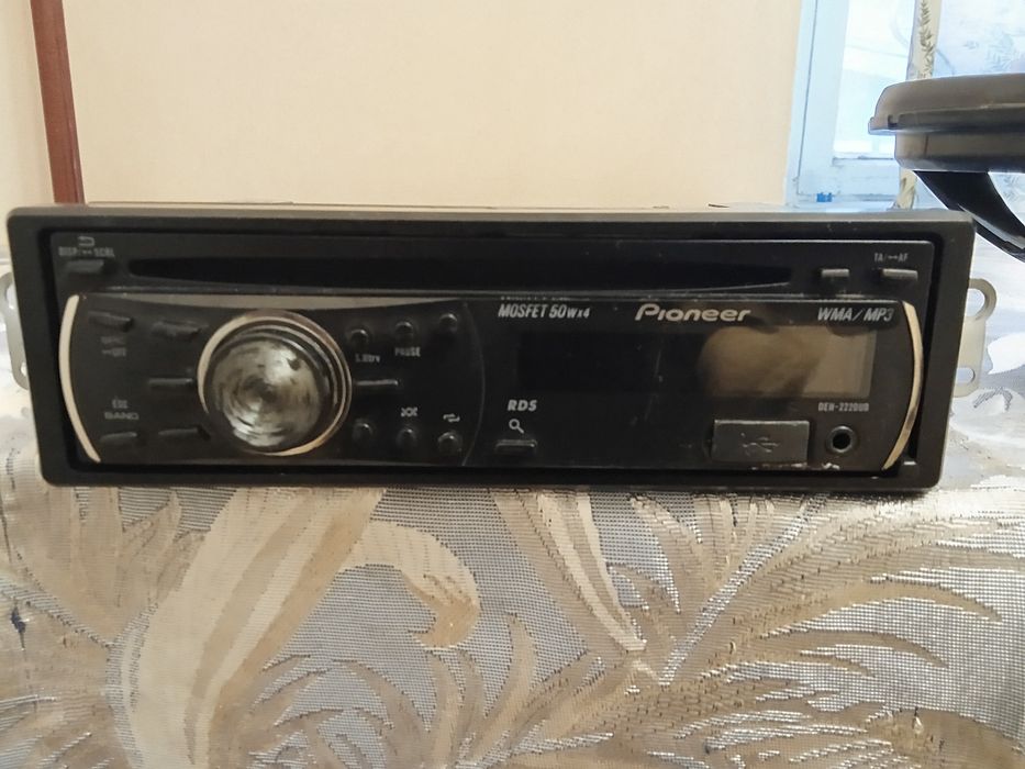 Магнитола Pioneer DEH 2220UB Колонки Овалы 
Возможна отправка олх д
